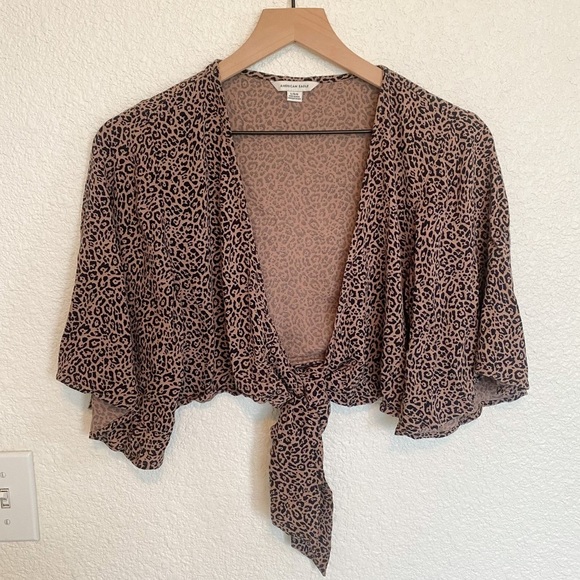 American Eagle Outfitters Tops - American Eagle Blouse Womens Animal Print Cropped Shirt Boho Large